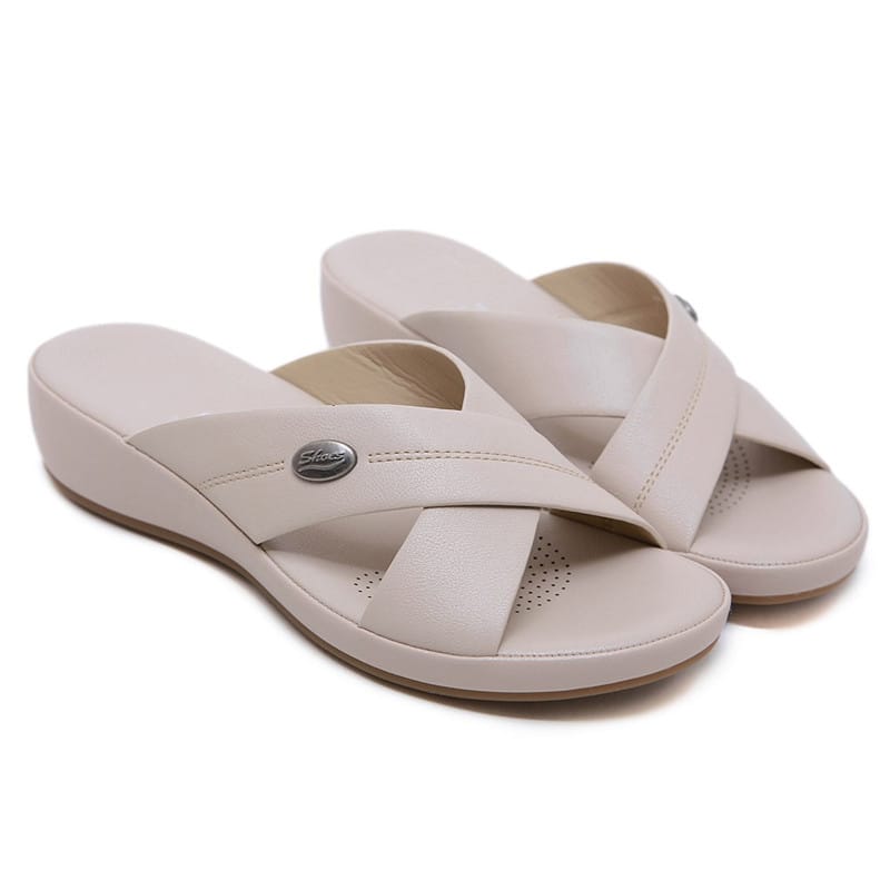 Wedges crossed buckle slippers outdoor White Sandals